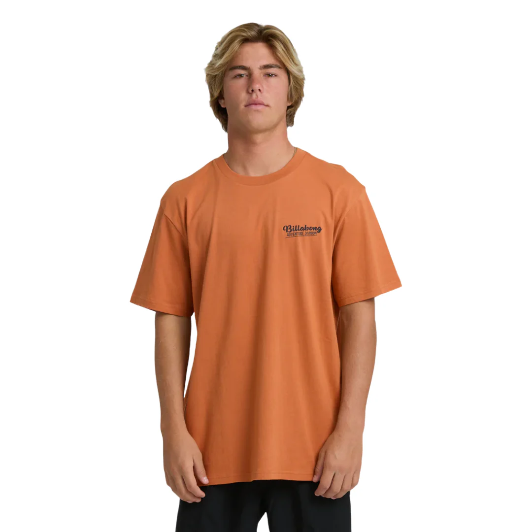 Billabong Men's Post Card Avid Premium SS Tee - Dusty Orange - Image 2