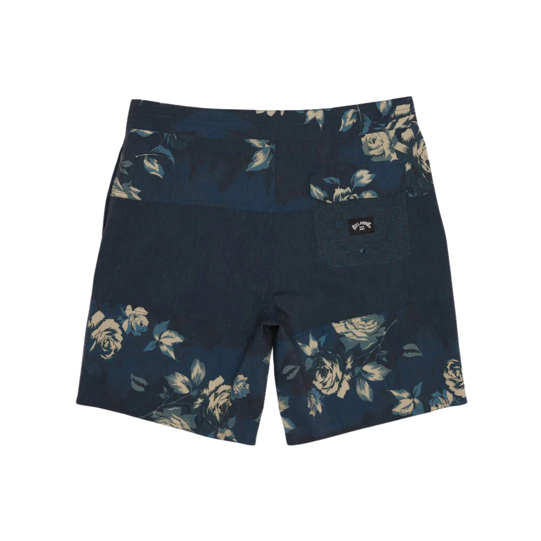 Billabong Men's Tribong LT Boardshorts - Image 4