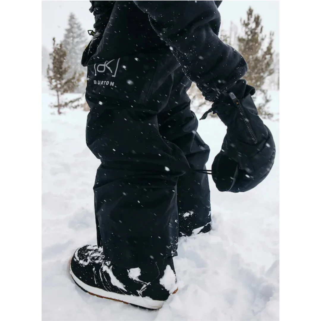 Burton Women's AK Kimmy Gore Tex 2L Bib Snowpants-True Black - Image 6