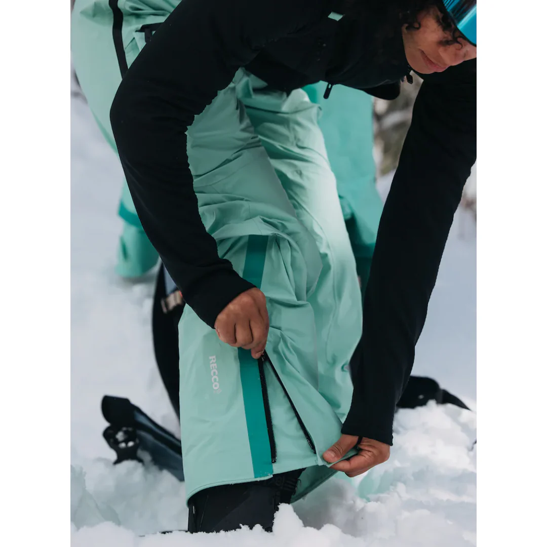 Burton Women's [ak] Tusk GORE-TEX PRO 3L Hi-Top Bib Pants - Powder Mint - Image 2