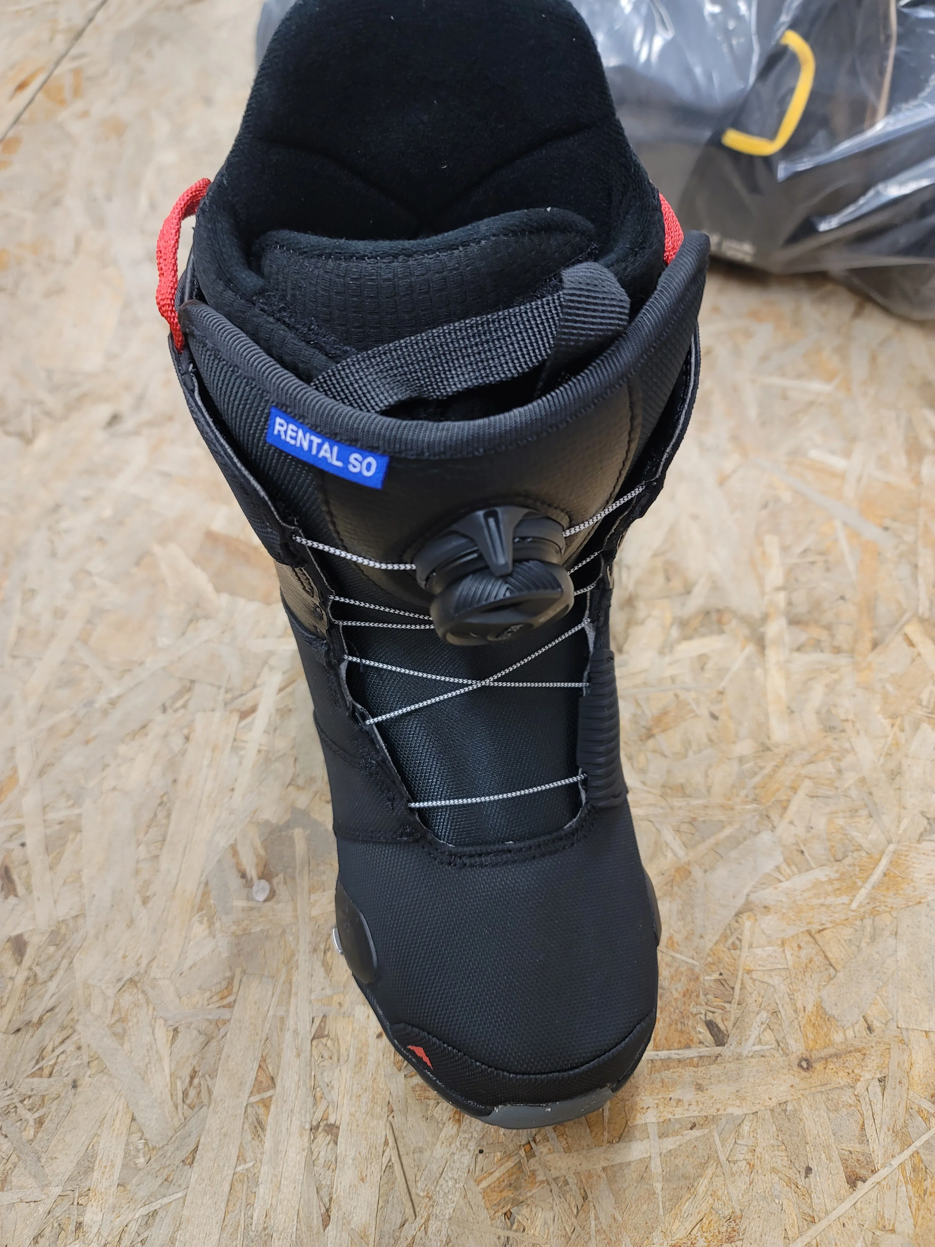 Burton Women's Progression Step OnĀ® Boa Snowboard Boots - Image 8