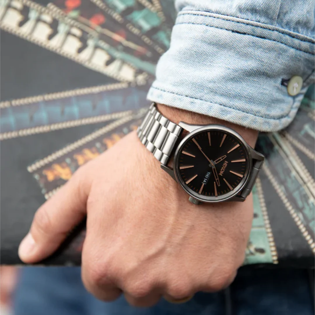 Nixon Sentry SS Mens Metal Bands Watches - Image 11