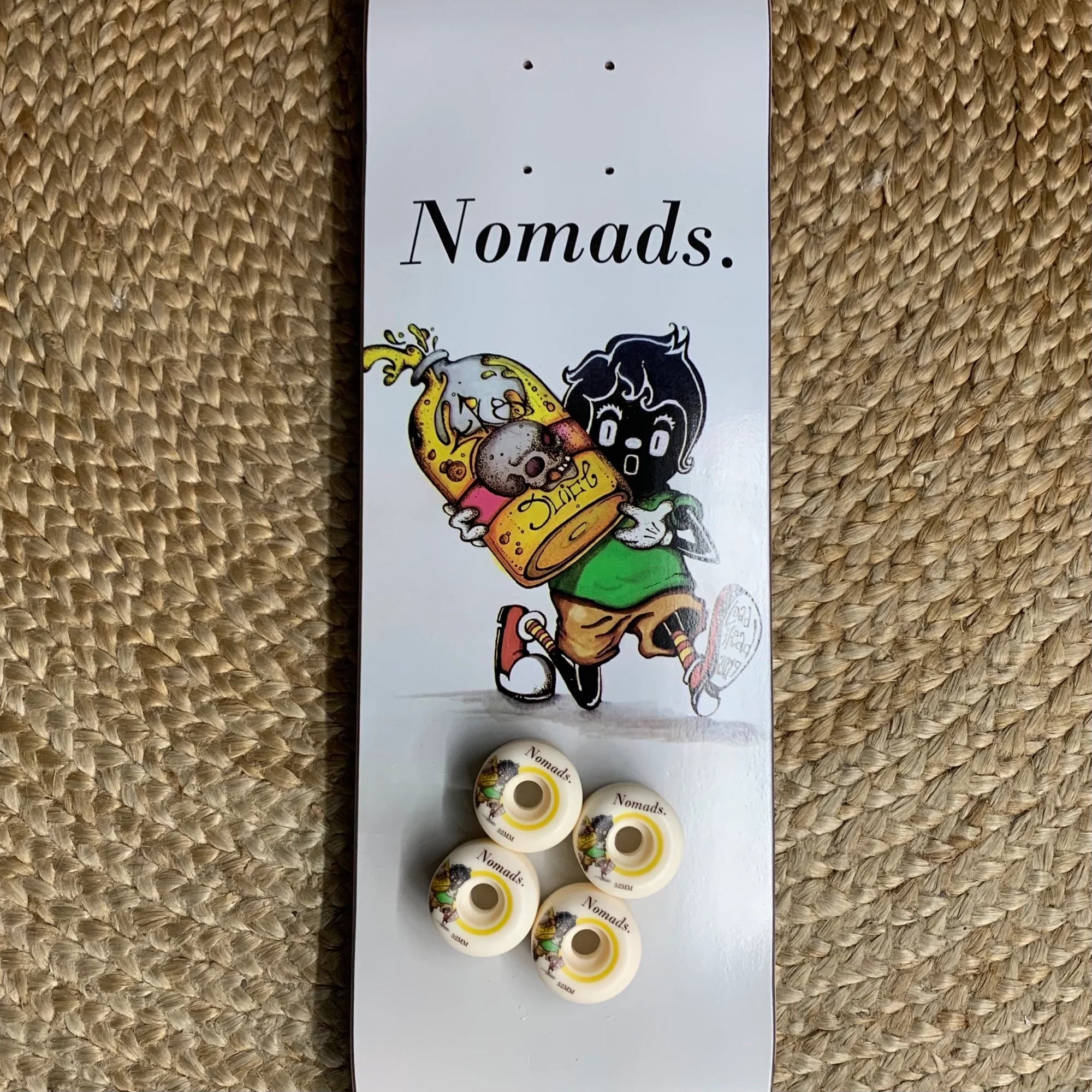 Nomads 2 Stain Ply Skateboard - Image 3