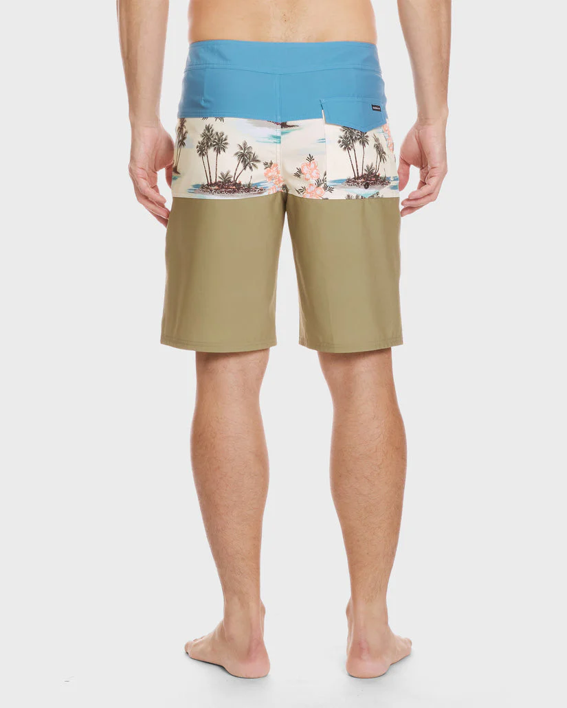 Quiksilver Men's Surfsilk Panel 20" Boardshorts - Niagara - Image 4