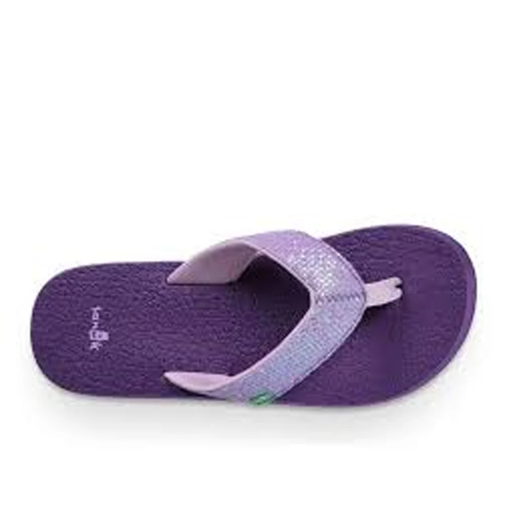 Sanuk Yoga Glitter Kids Sandals - Image 10
