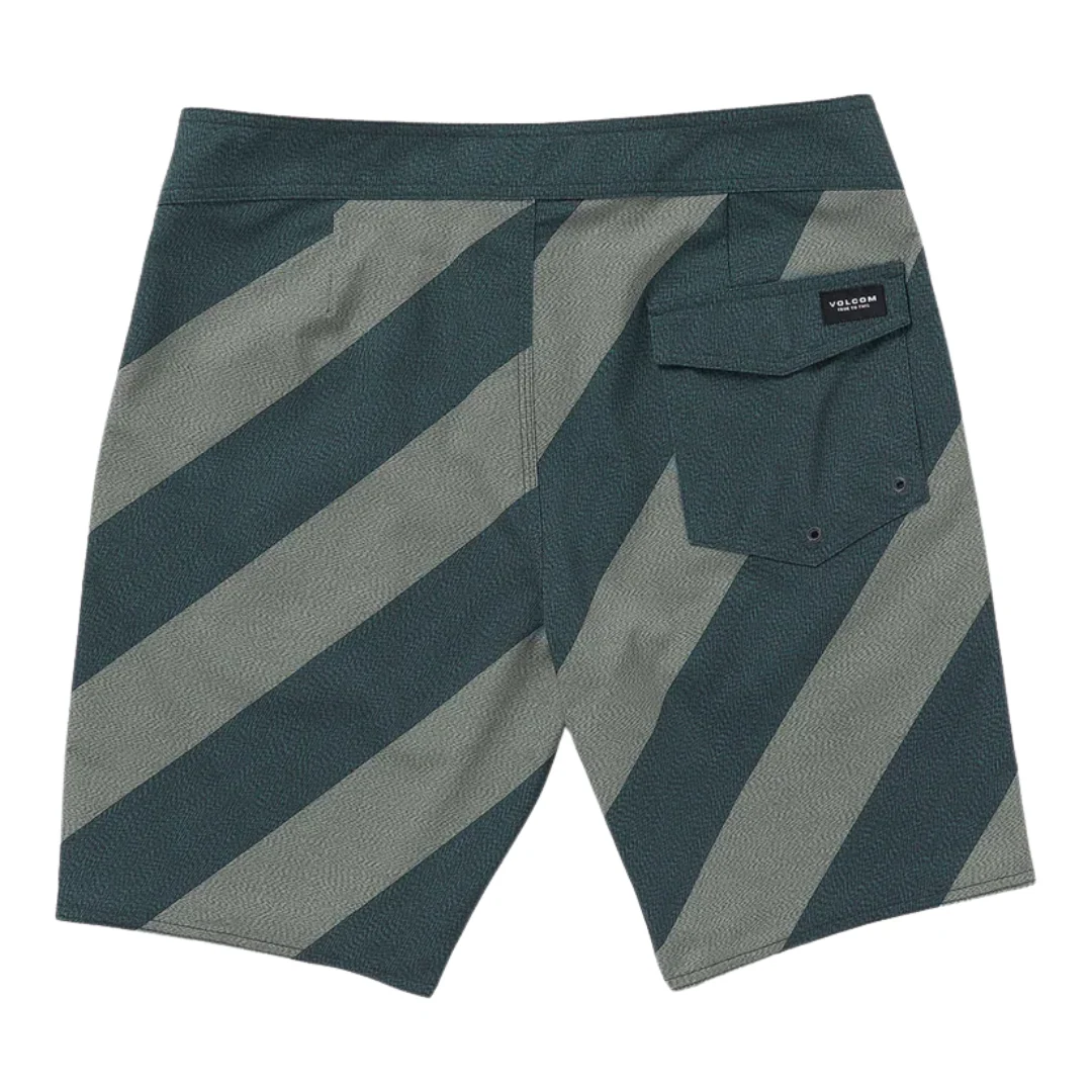 Volcom Men's Quatra Static Mod 19" Shorts - Image 2